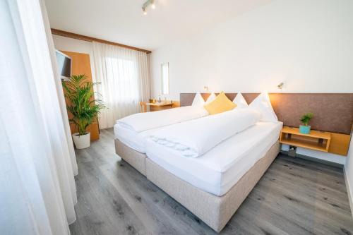 Schwarzenburg Hotel | Hotel Sonne - Self Check-in