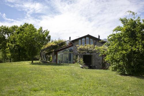 Riva di Solto Villa | IseoLakeRental - Villa Dossello