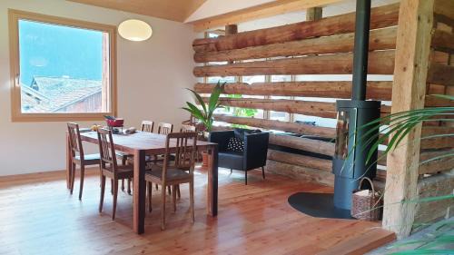 Zillis Apartment | La Grobla - Die ruhige & heimelige Ferienwohnung