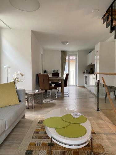 Arcegno Apartment | Losone - Locarno, Rustico San Giorgio