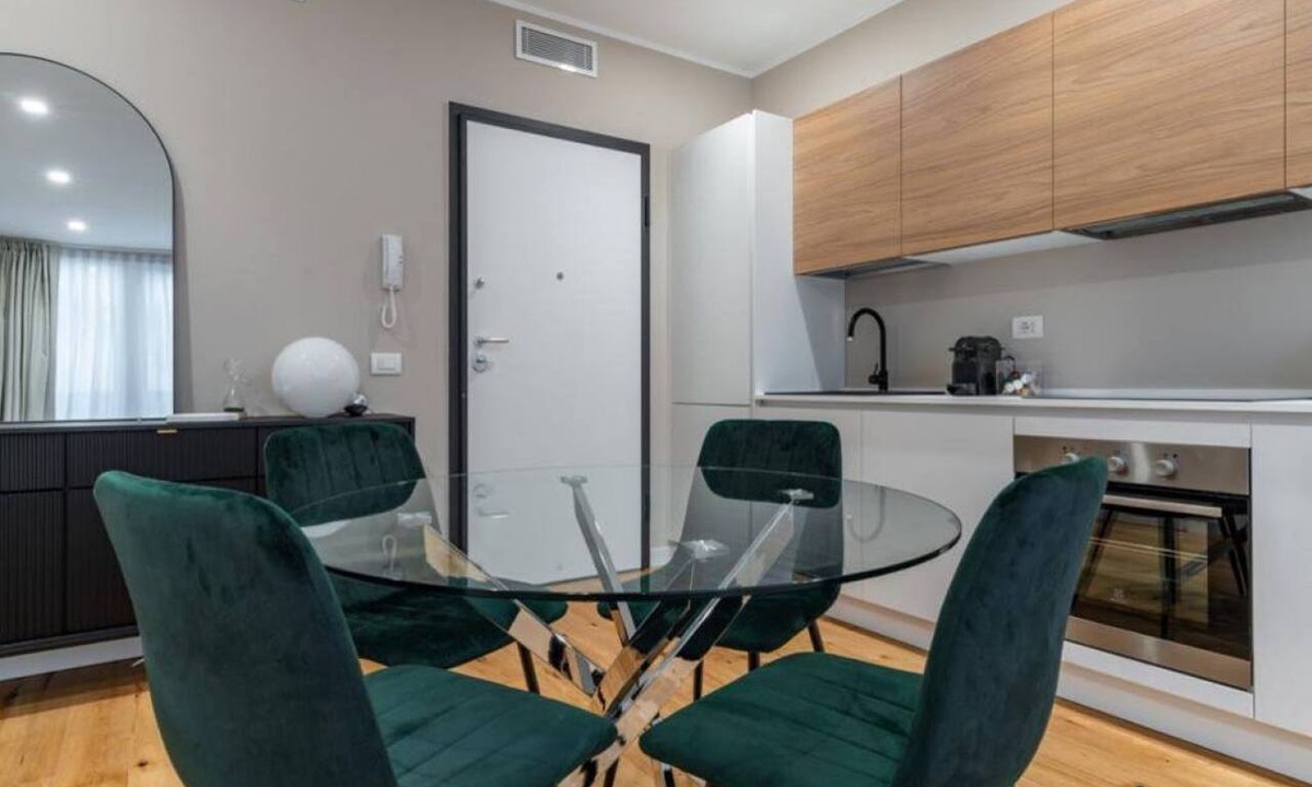 Guastalla Apartment | Milano centro, Daverio Luxe
