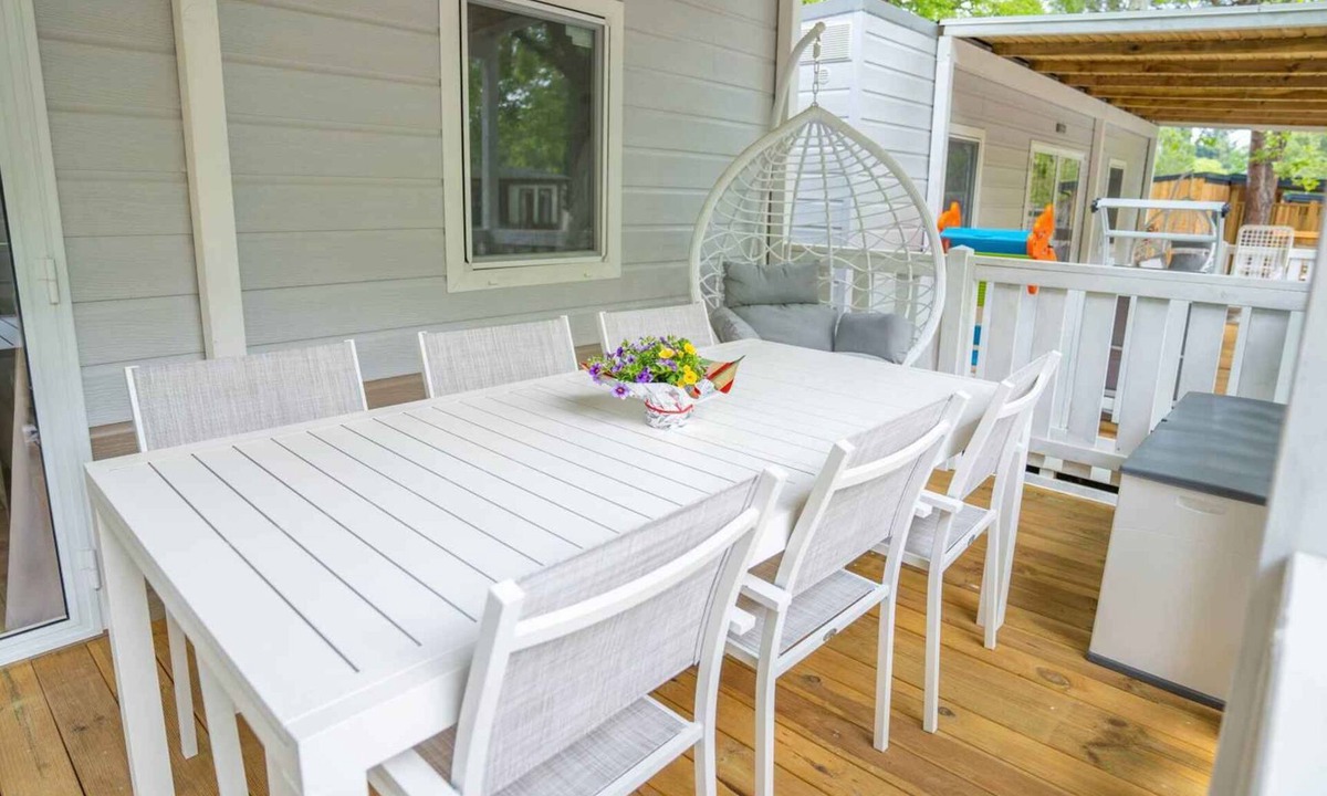 Peschiera del Garda House | Mobile home with air conditioning, terrace and water park