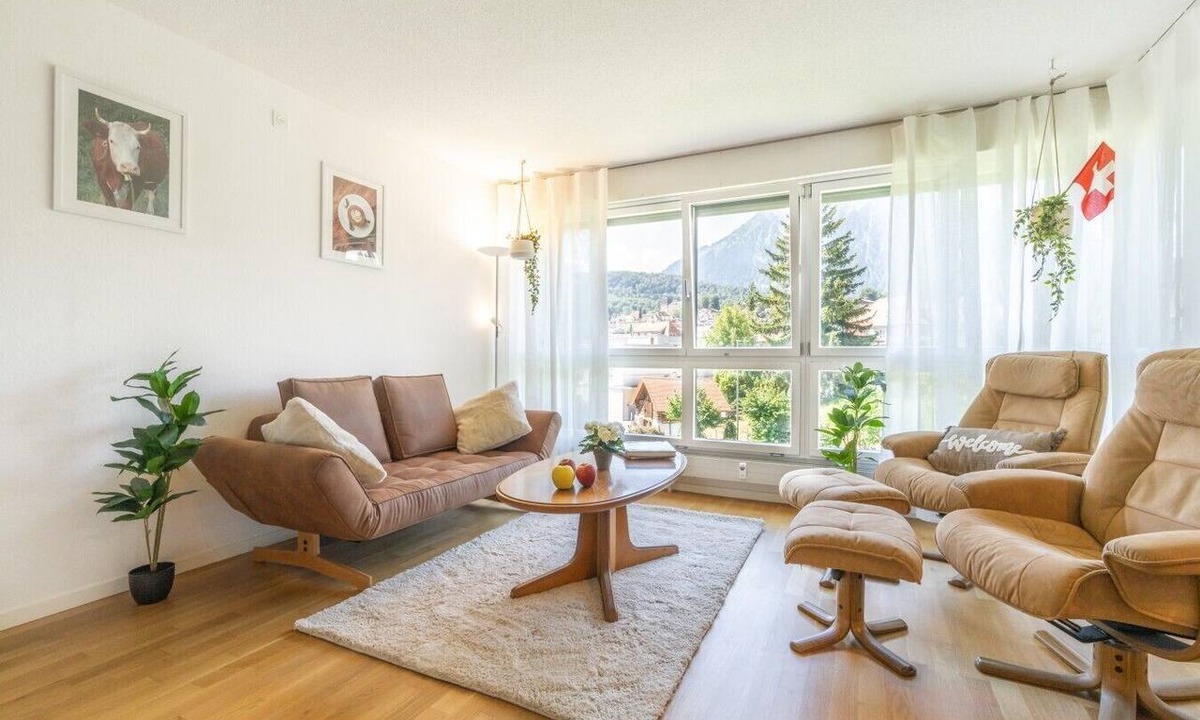 Spiez Apartment | Mocca Apartment near the lake and mountains