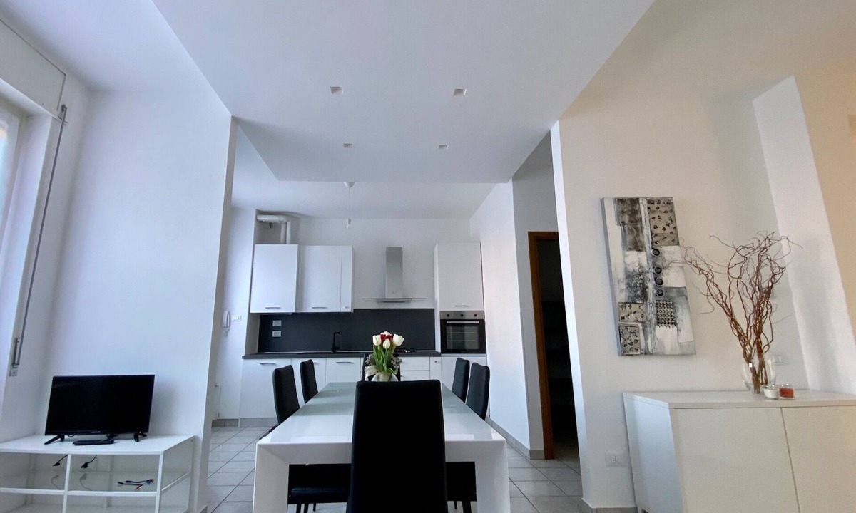 Bulciago Apartment | Modern Apartment Luci & Stelle near Lake Como