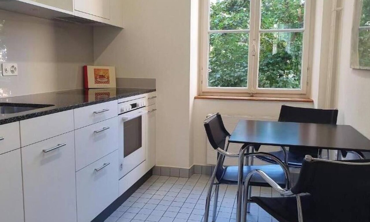 Breite Apartment | Modern Living with the Charm of Historic Buildings – Apartments by DASBREITEHOTEL in Basel