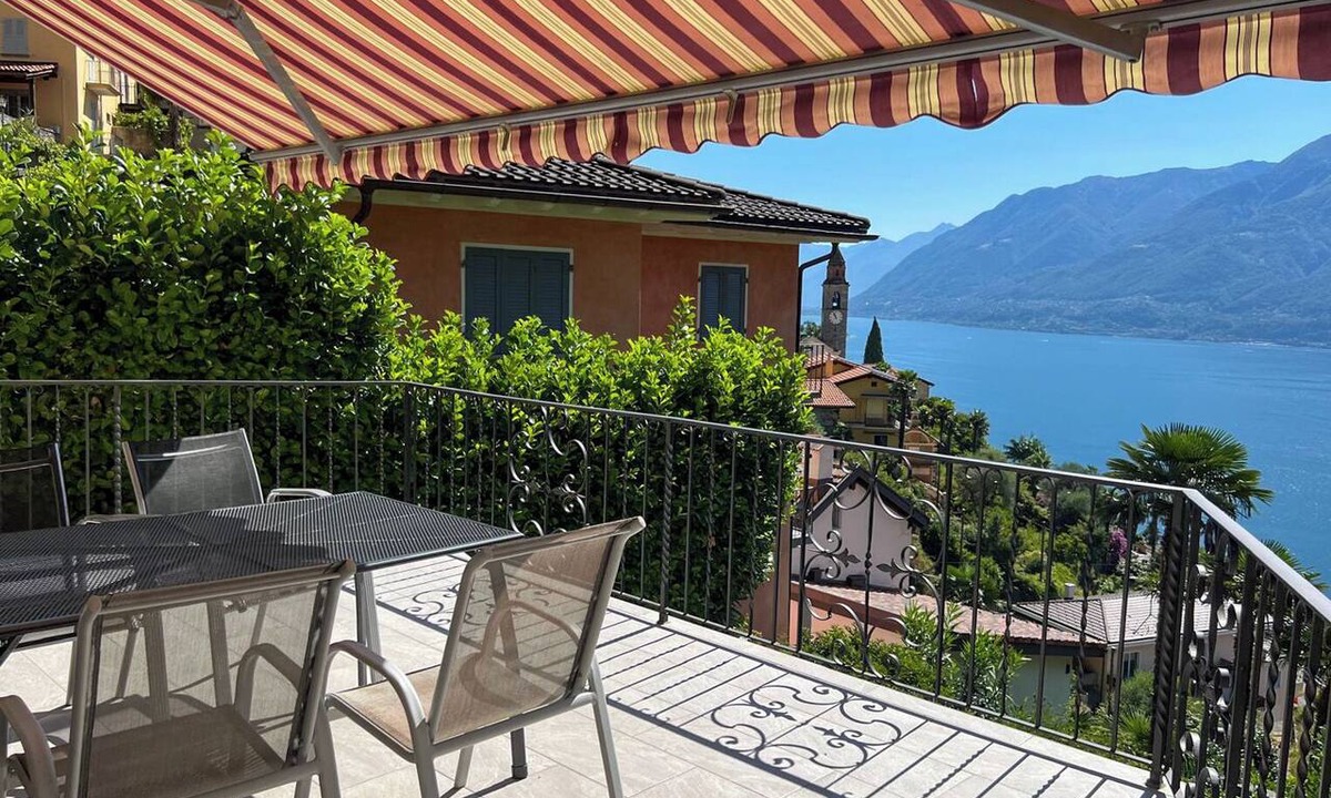 Ronco sopra Ascona Apartment | Molino Vecchio holiday apartment with stunning mountain views