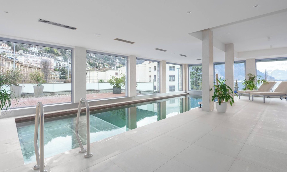 Montreux Apartment | Montreux 1 Bedroom Lake View Apartments + Spa C2.6