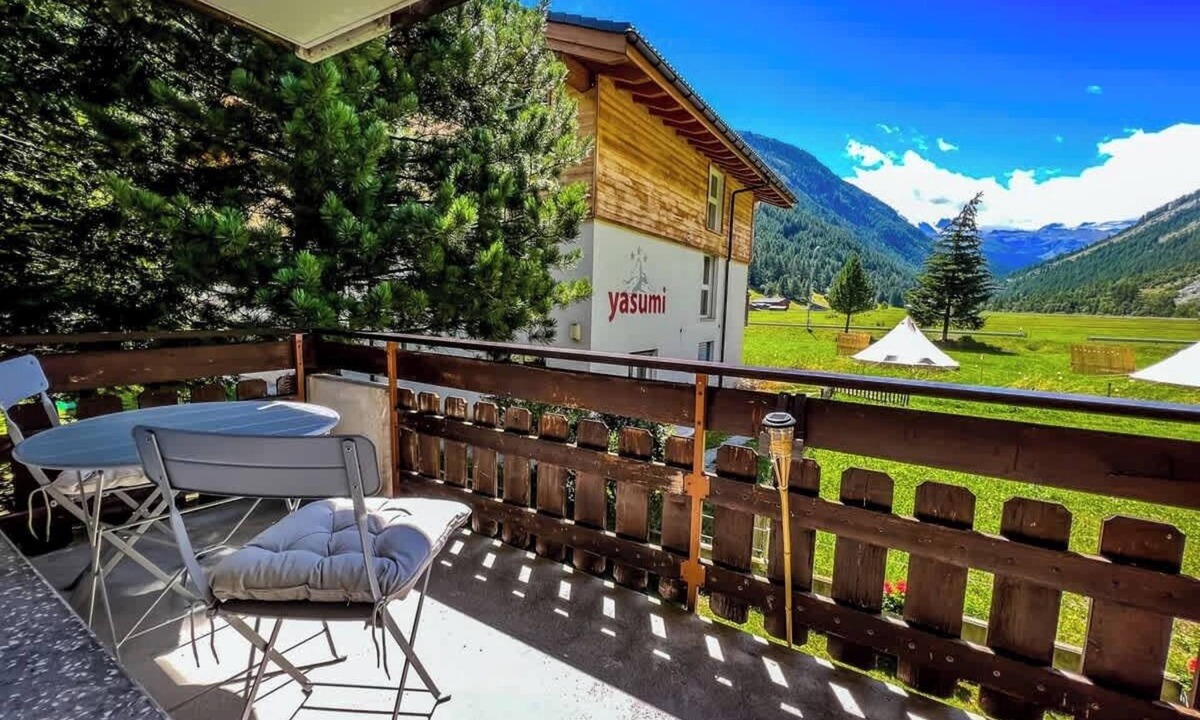Taesch Apartment | Mountain View Apartment Near Zermatt