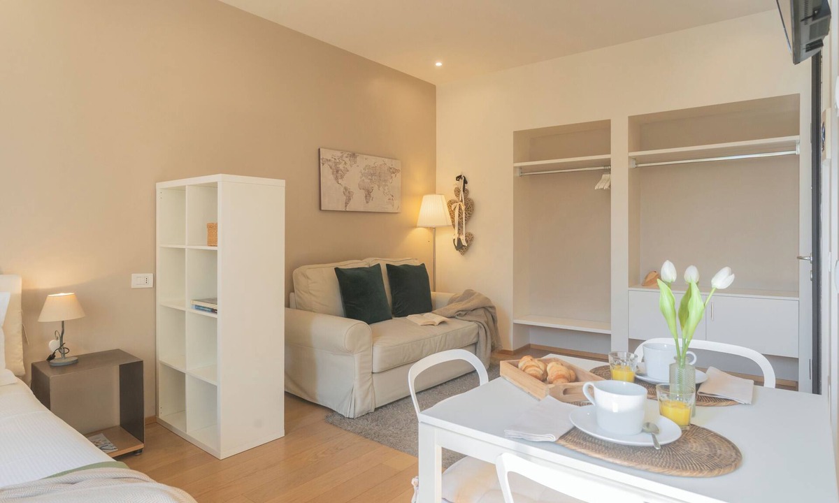 Como Apartment | MT Studio 2 by Rent All Como
