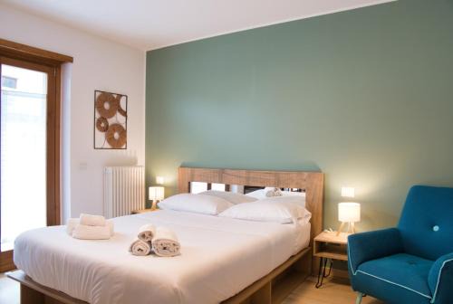 Cassina Valsassina Apartment | NNHouse: large terrace and marvelous view