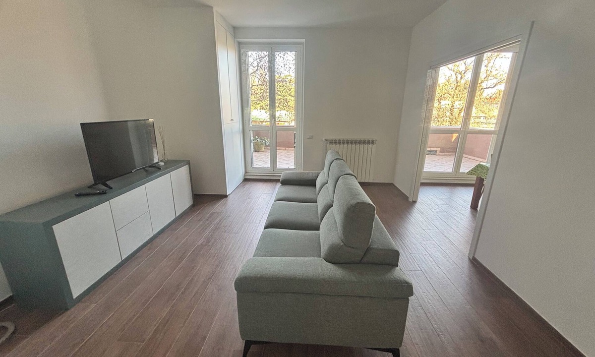Peschiera Borromeo Apartment | Quiet apartment in serviced area 10 minutes' drive from Milan.