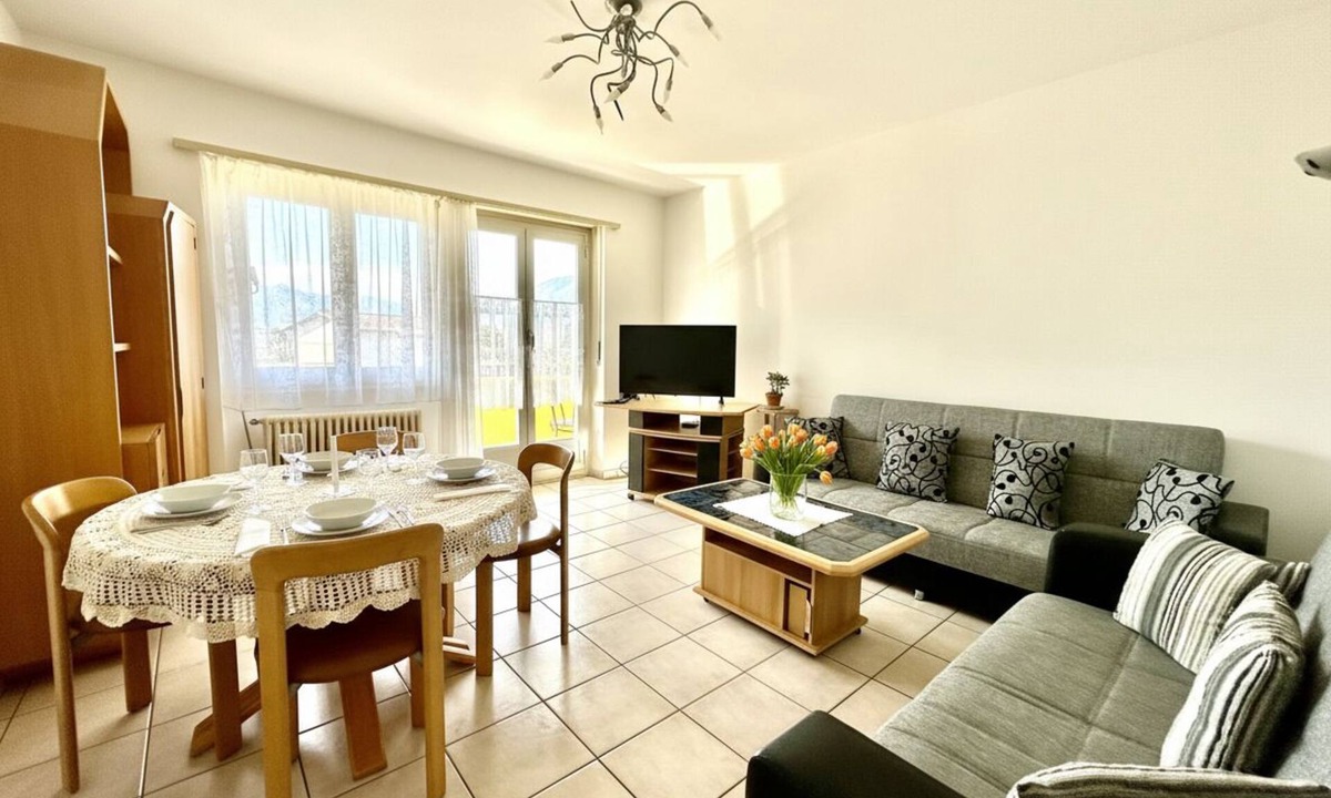 Quartino Apartment | Relax & Comfort in Quartino near Locarno