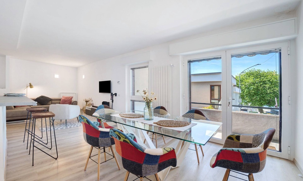 Ispra Apartment | San Martino Lake View Apartment – Relax with Stunning Lake Maggiore Views