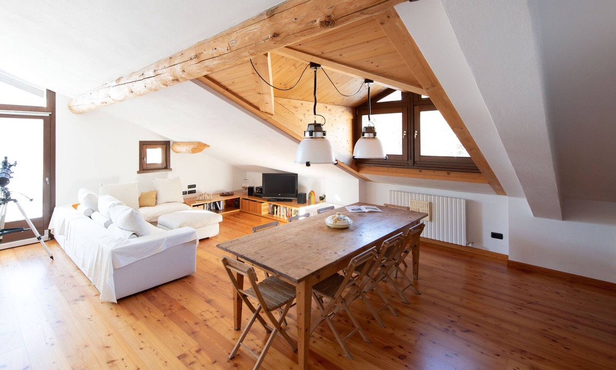 Bormio Apartment | Sertorelli 60 - Three Bedroom Apartment, Sleeps 6