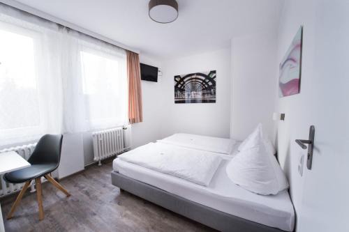 Niederzwehren House | SOVA Guesthouse