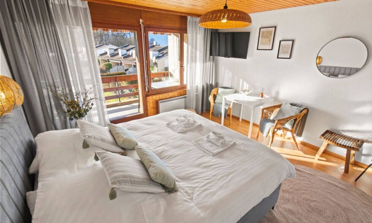 Portalban-Dessous Apartment | Studio cosy, proche du lac, avec un grand balcon