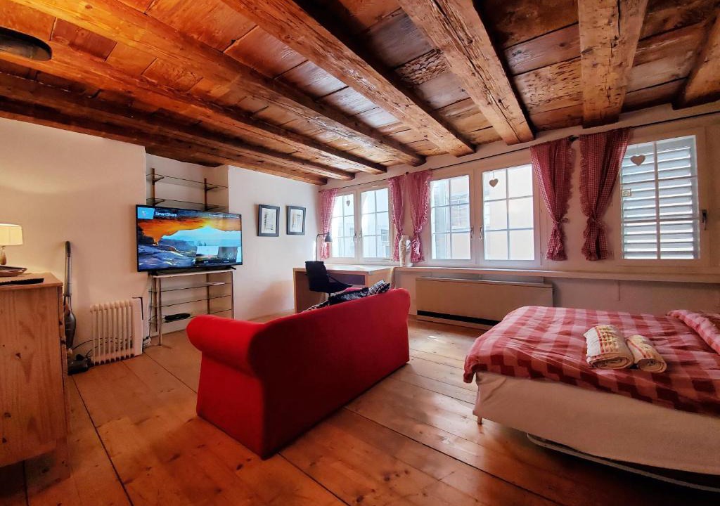 Niederdorf Hotel | Swiss Chalet Style
