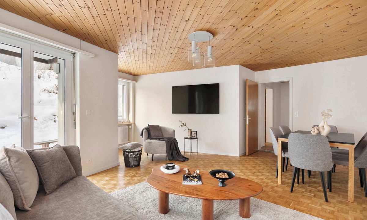 Davos Apartment | Timeless Alpine Stay, Terrace, Central Davos