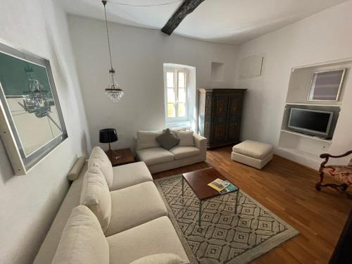 Carona Apartment | Tipica casa ticinese a Carona