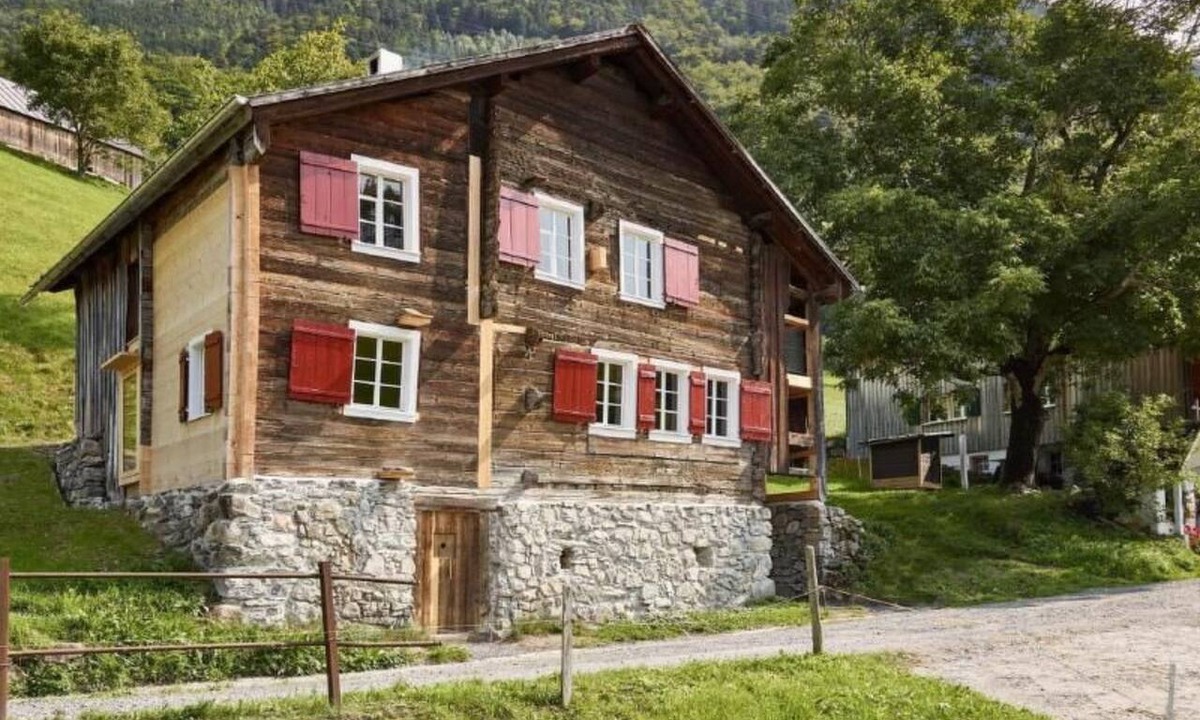 Ruetli House | Vacation home Tannen by Interhome