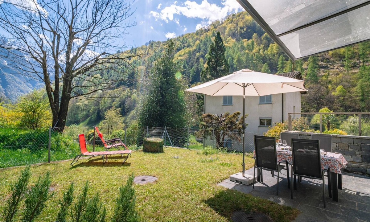 Lavizzara Apartment | Vallemaggia Green House