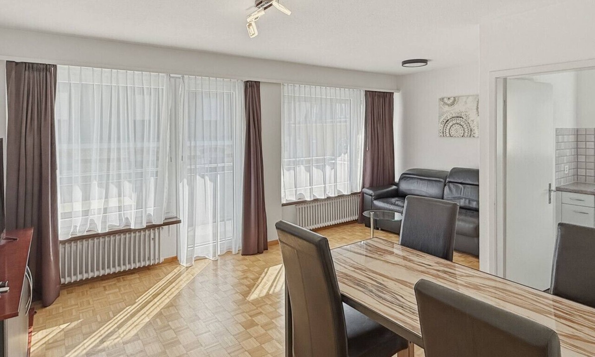 Hirslanden Apartment | Very nice 1BR flat with sunny balcony (Sky4)