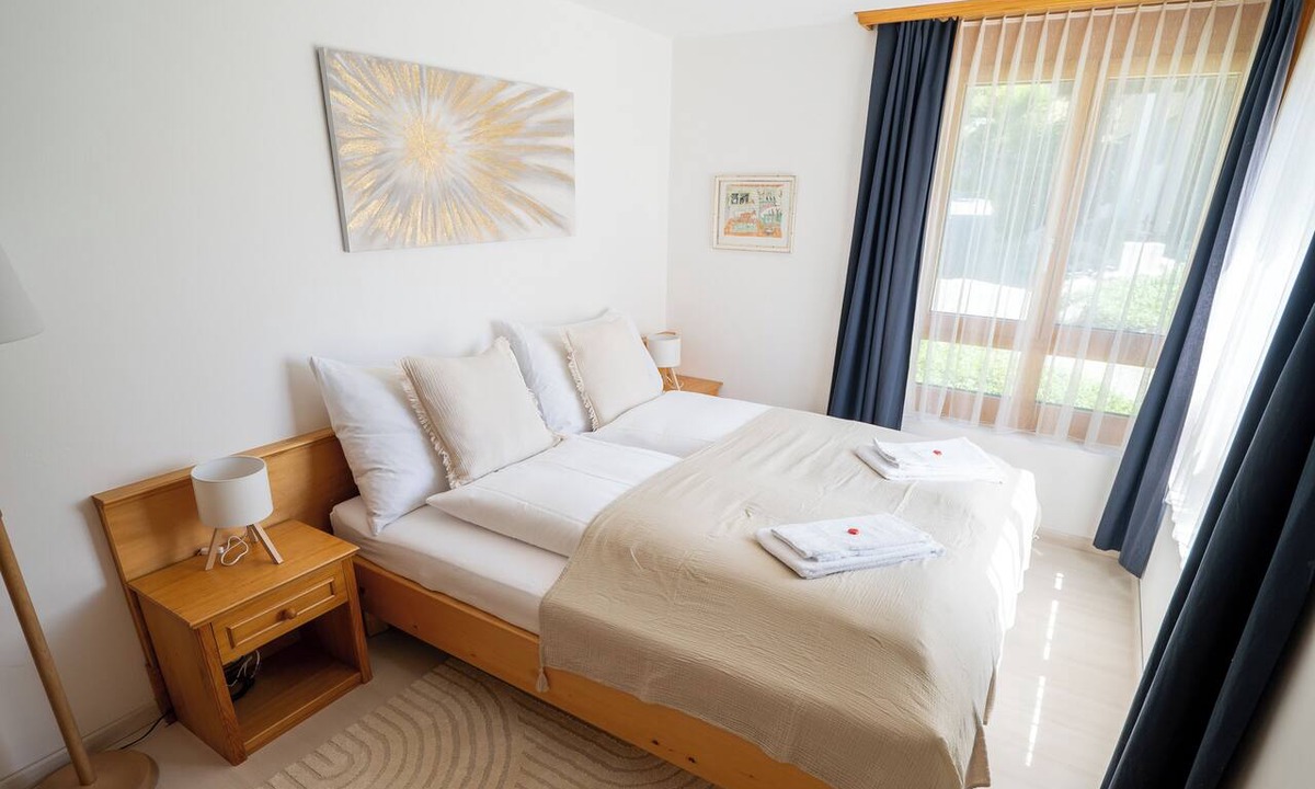 Laax Apartment | Via Radiras - Laax | Flims | Lake Cauma | Hiking