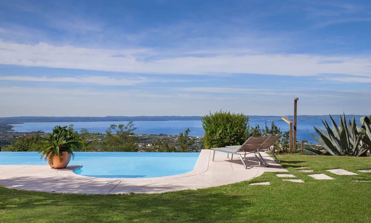Cavaion Veronese Villa | Villa Il Rifugio degli Oleandri - Breathtaking View