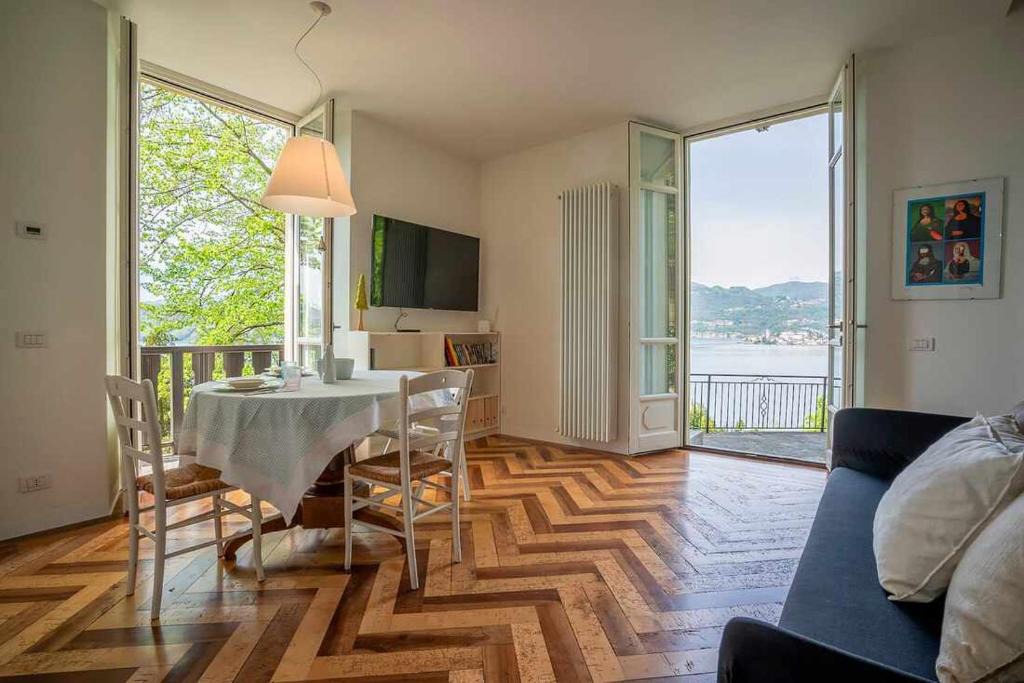 Orta San Giulio Apartment | Villa Vescovo Appartamento con accesso al lago