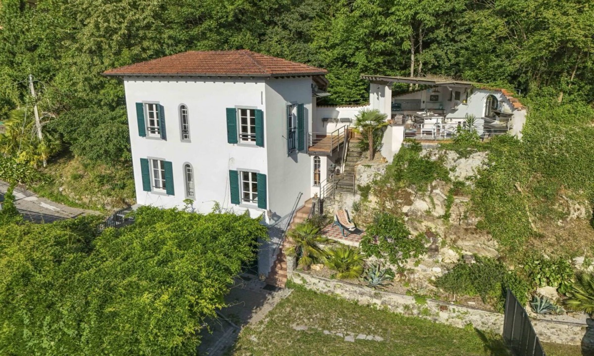Nesso Apartment | Villino Colmenacco - by MyHomeInComo
