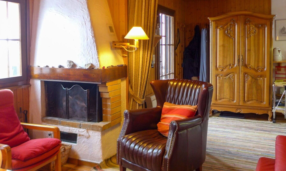 Moleson House | Wonderful private villa for 4 guests with terrace, panoramic view and parking