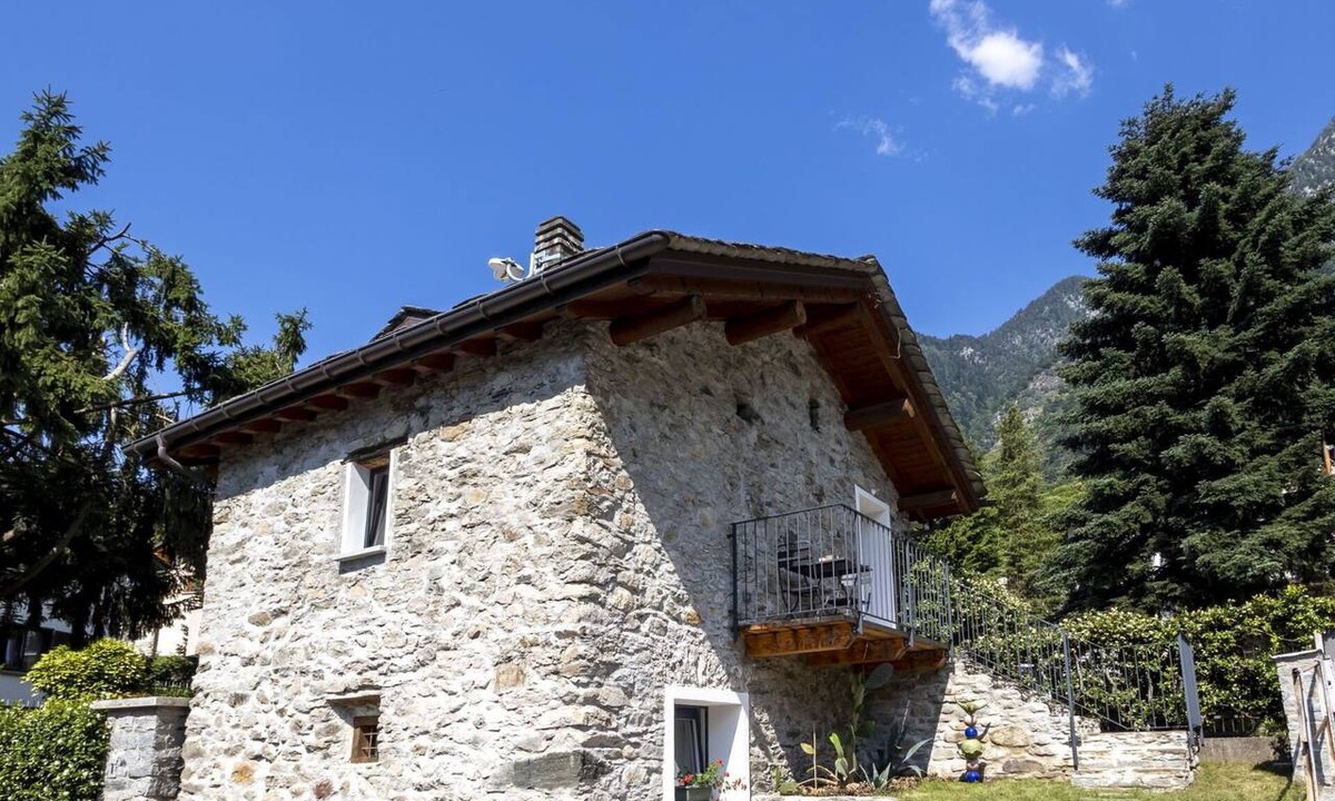 Cortinaccia House | Wonderful private villa for 4 guests with WIFI, TV, terrace and pets allowed