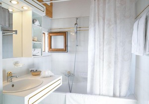Apartment Appart-Hotel Helvetia Intergolf by Interhome
