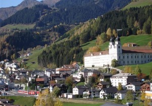 Apartment Disentiserhof Bätscher in Disentis - 6 persons, 2 bedrooms