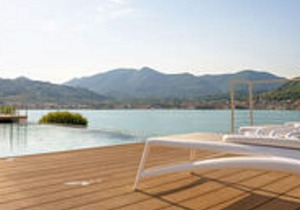 Apartment in San Felice del Benaco with pool