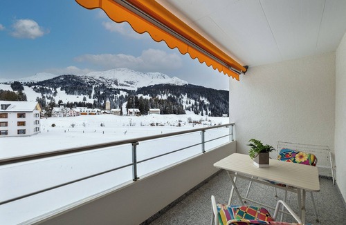 Parpan Apartment | 1.5 room vacation apartment in the heart of Parpan