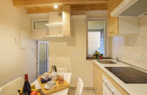 Peschiera Maraglio Apartment | 2 bedroom gorgeous apartment in Monte Isola