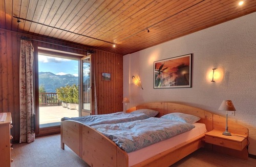 Verbier Apartment | 2 nice apartment on 1st floor, in the centre.Composition : Living room with sofa-bed, telev