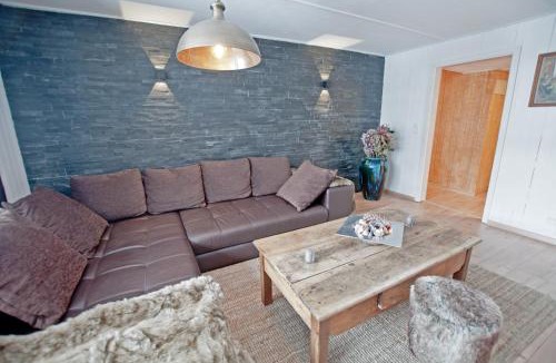 Grindelwald Apartment | 2BR apartment close to ski area and Jungfrau train