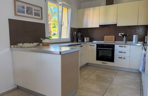 Magadino House | 4-Star Holiday Home Bergidylle am Lago Maggiore for up to 5 guests