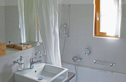 Zuoz Apartment | 44 m² Apartment ∙ 1 bedroom ∙ 2 guests
