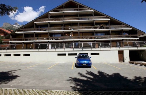 Ovronnaz Apartment | 59 m² Apartment ∙ 2 bedrooms ∙ 4 guests