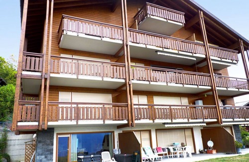 Ovronnaz Apartment | 70 m² Apartment ∙ 2 bedrooms ∙ 6 guests