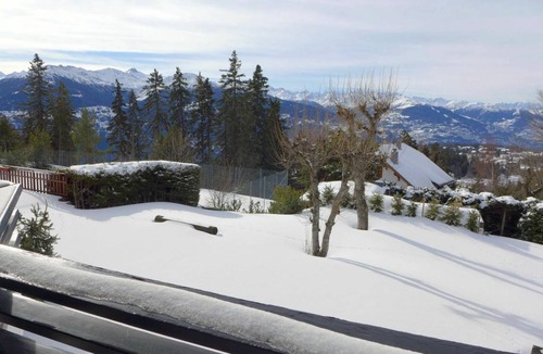 Randogne Apartment | 76 m² Apartment ∙ 3 bedrooms ∙ 6 guests