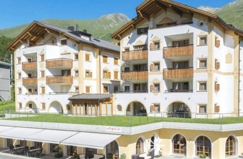 Zuoz Apartment | 77 m² Apartment ∙ 1 bedroom ∙ 4 guests