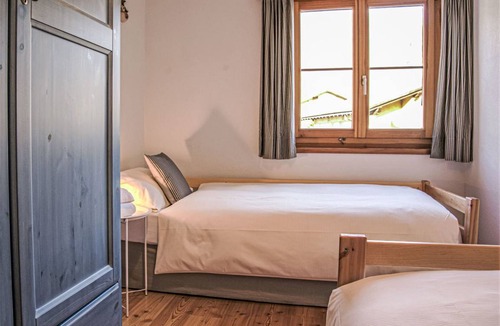 Zuoz Apartment | 80 m² Apartment ∙ 2 bedrooms ∙ 4 guests
