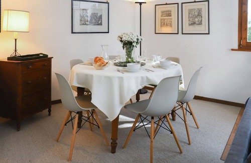 Sils-Maria Apartment | 80 m² Apartment ∙ 2 bedrooms ∙ 6 guests