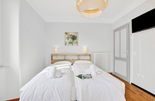 Agra Hotel | Agra 7 (Lugano), double, Private Bathroom, Agra -Lugano, Switzerland
