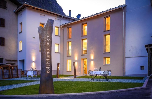 Brusio House | Agriturismo Coltiviamo Sogni Berry & Wine B&B