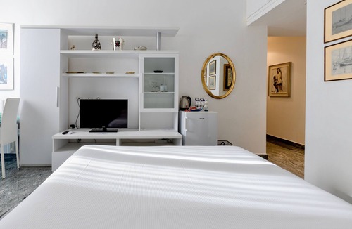 Stadera House | Aiello Suites Executive